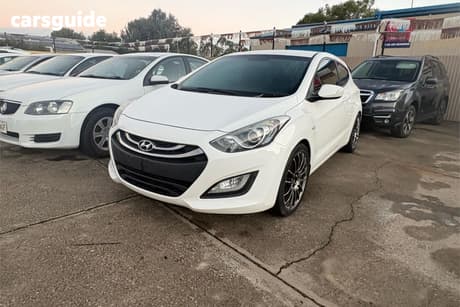 White 2013 Hyundai I30 Hatchback Se