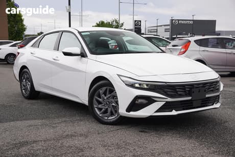 White 2024 Hyundai I30 Sedan (Bev)