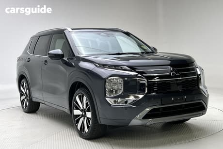 Grey 2025 Mitsubishi Outlander Wagon Exceed 5 Seat (Awd)