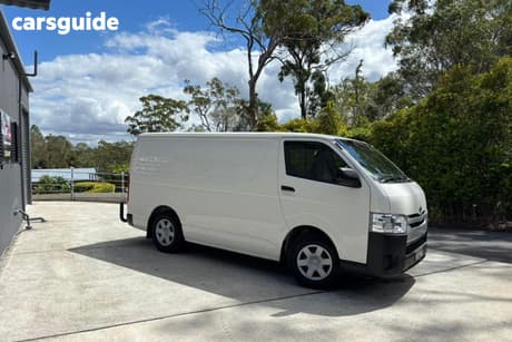 White 2018 Toyota HiAce Van Lwb