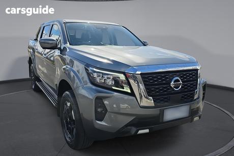 Grey 2021 Nissan Navara Dual Cab Pick-up St-X (4X4) Cloth/No Sunroof