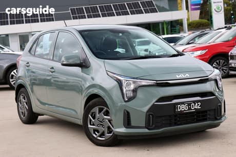 Green 2024 Kia Picanto Hatchback Sport (Pe2)