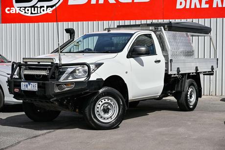 White 2016 Mazda BT-50 Cab Chassis Xt (4X4)