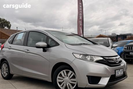 Silver 2016 Honda Jazz Hatchback Vti