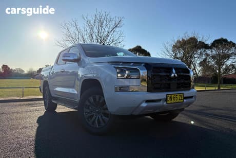 White 2024 Mitsubishi Triton Double Cab Pick Up Gls (4X4)