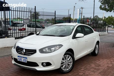 White 2014 Renault Fluence Sedan Dynamique