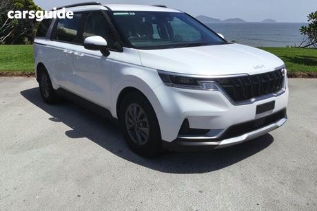 White 2023 Kia Carnival Wagon S