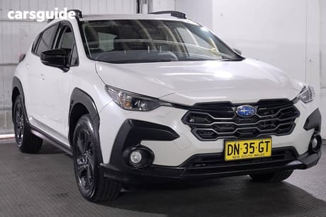 White 2025 Subaru Crosstrek Wagon Awd 2.0L