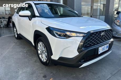 White 2023 Toyota Corolla Cross Wagon Gx 2Wd