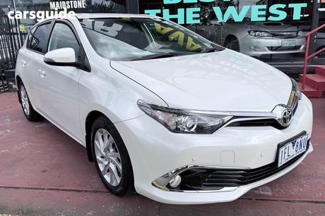 2015 Toyota Corolla Hatchback Ascent Sport