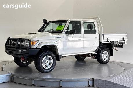 White 2022 Toyota Landcruiser Double Cab Chassis Gxl