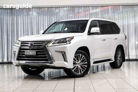 White 2018 Lexus LX450D Wagon