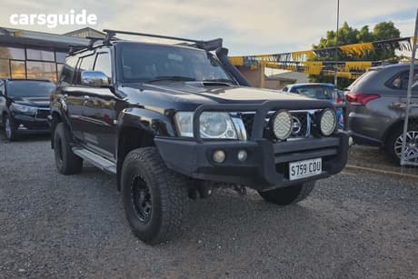 Black 2014 Nissan Patrol Wagon St (4X4)