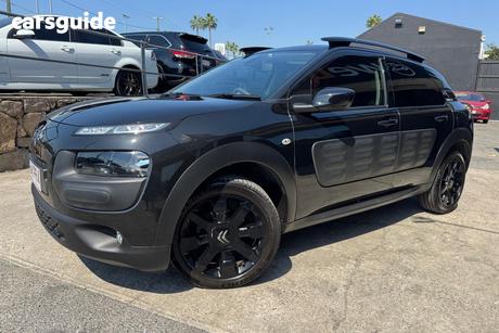 Black 2018 Citroen C4 Cactus Wagon Onetone 1.2T Puretech