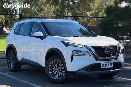 White 2023 Nissan X-Trail Wagon St (4Wd) 7 Seat