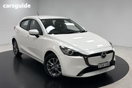 White 2024 Mazda 2 Hatchback G15 Pure