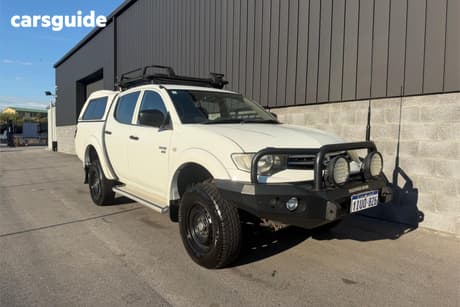 White 2011 Mitsubishi Triton Double Cab Utility Glx (4X4)