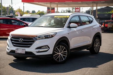 White 2015 Hyundai Tucson Wagon Active X (Fwd)