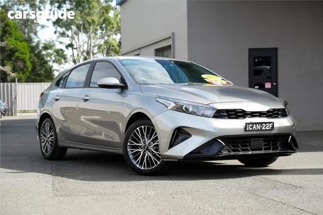 Grey 2022 Kia Cerato Hatchback Sport+