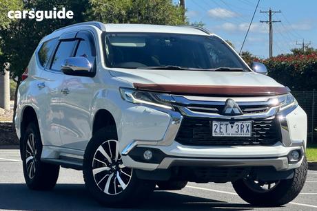 White 2016 Mitsubishi Pajero Sport Wagon Exceed (4X4) 7 Seat