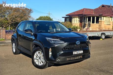 Black 2022 Toyota Yaris Cross Wagon Gx Hybrid