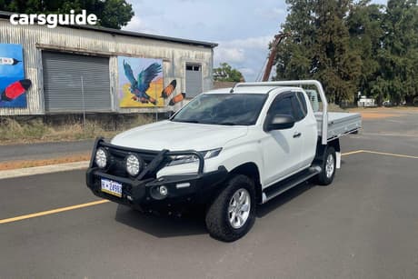 White 2022 Mitsubishi Triton OtherCar