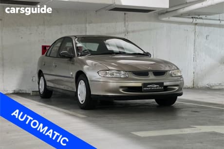 Brown 2000 Holden Commodore Sedan Executive