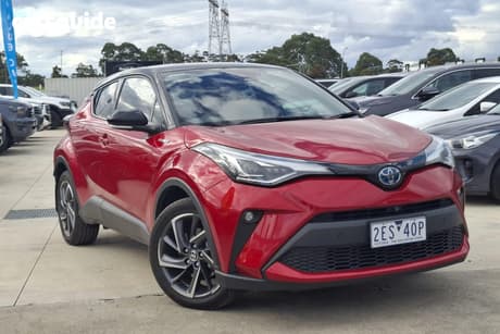 Red 2022 Toyota C-HR Wagon Koba (2Wd) Hybrid