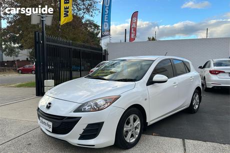 White 2012 Mazda 3 Hatchback Neo