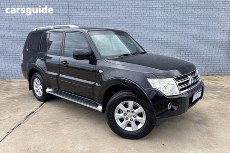 Black 2011 Mitsubishi Pajero Wagon Gls Lwb (4X4)