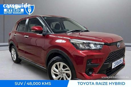 Red 2022 Toyota Raize SUV G