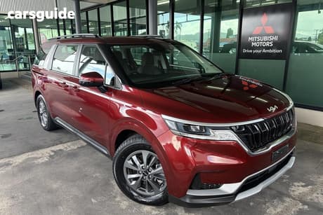 Red 2022 Kia Carnival Wagon S