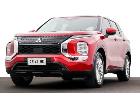 Red 2022 Mitsubishi Outlander Wagon Es 5 Seat (2Wd)