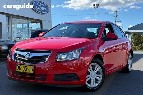 Red 2009 Holden Cruze Sedan Cd