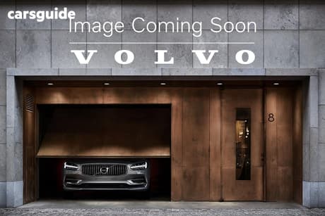 Silver 2025 Volvo XC90 Wagon Ultra B5 Dark Mhev