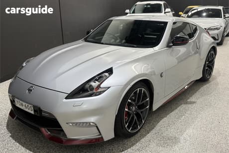 Silver 2018 Nissan 370Z Coupe Nismo