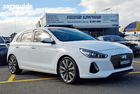 White 2017 Hyundai I30 Hatchback Sr Premium