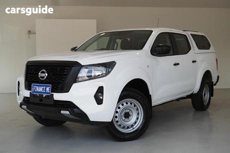 White 2021 Nissan Navara Dual Cab Pick-up Sl (4X2)