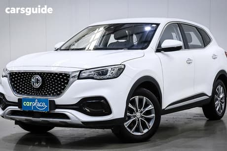 White 2022 MG HS Wagon Core
