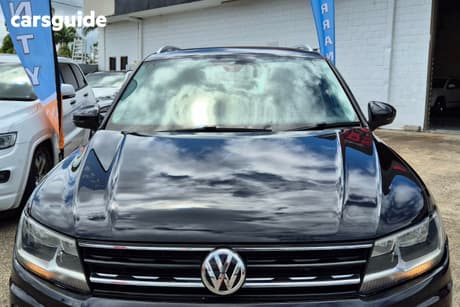 Black 2017 Volkswagen Tiguan Wagon 110 Tdi Comfortline