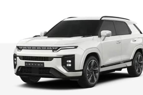 White 2025 Kgm Actyon SUV HYBRID K50 F