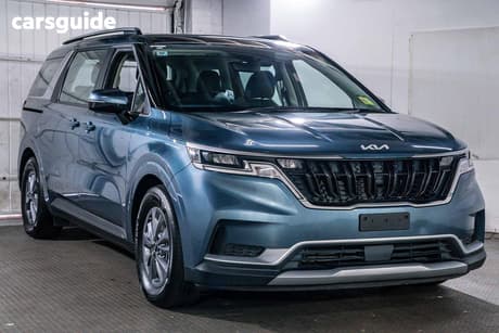 Blue 2024 Kia Carnival Wagon S