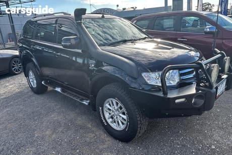 Black 2013 Mitsubishi Challenger Wagon (4X4)