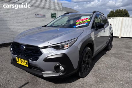 Silver 2023 Subaru Crosstrek Wagon Awd 2.0L