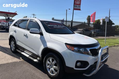 White 2009 Kia Sorento Wagon Si (4X4)