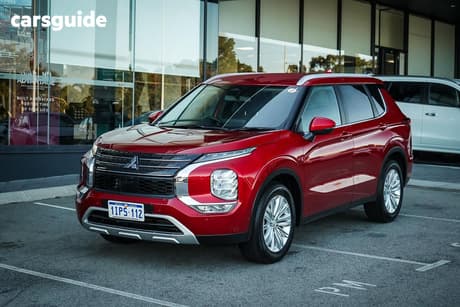 Red 2025 Mitsubishi Outlander Wagon Ls 7 Seat (Awd)