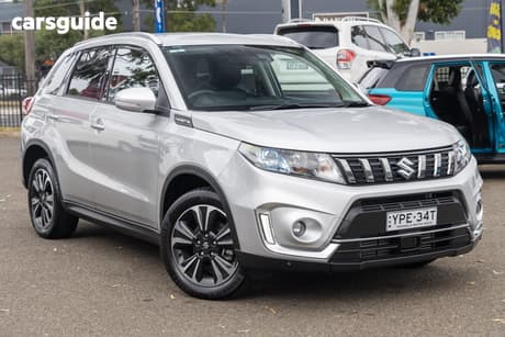 Silver 2024 Suzuki Vitara Wagon Turbo