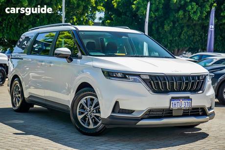 White 2023 Kia Carnival Wagon S