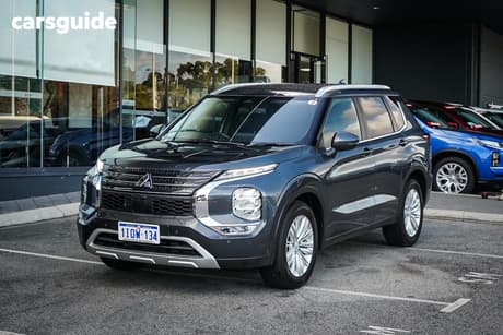 2025 Mitsubishi Outlander Ls 7 Seat (Awd)