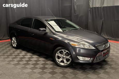 Grey 2008 Ford Mondeo Hatchback Zetec